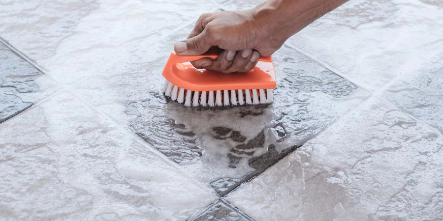 Types of stains and cleaning chemicals for Tiles